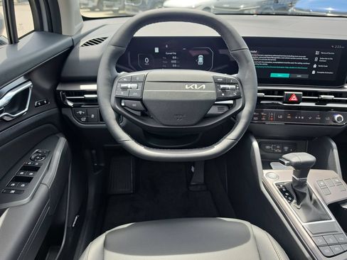New 2026 Kia Sportage SX FWD image 14