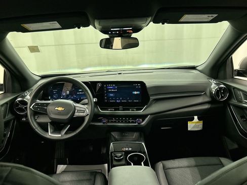 New 2026 Chevrolet Equinox LT w/ Convenience Package II AWD/4WD image 53