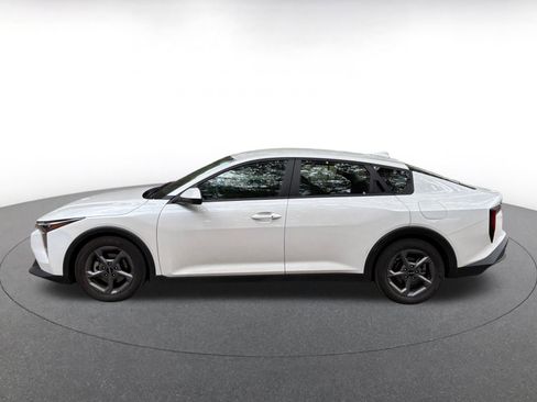 Used 2025 Kia K4 FWD image 4
