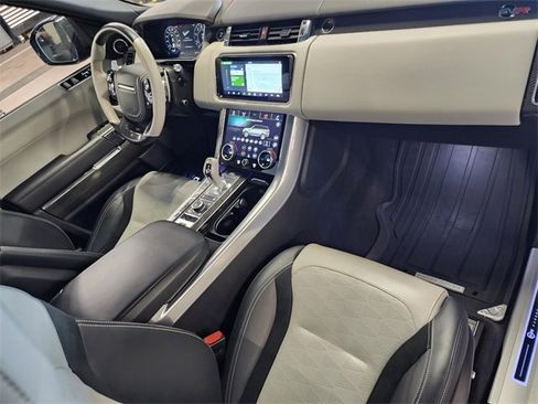 Used 2022 Land Rover Range Rover Sport SVR image 28