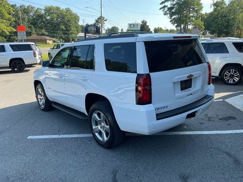 Used 2018 Chevrolet Tahoe LS RWD image 3