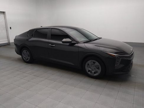 Used 2025 Kia K4 FWD image 11