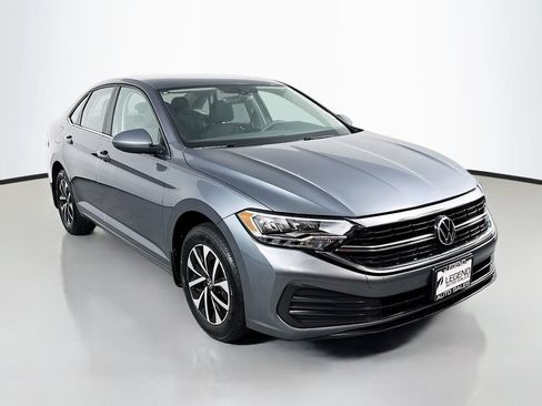 Used 2023 Volkswagen Jetta S FWD image 3
