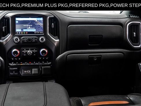 Used 2023 GMC Sierra 2500 AT4 w/ AT4 Premium Plus Package AWD/4WD image 17