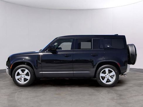 Certified 2024 Land Rover Defender 110 SE AWD/4WD image 4
