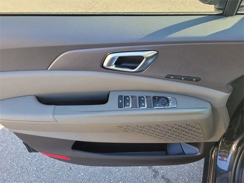 New 2026 Kia Carnival EX image 20