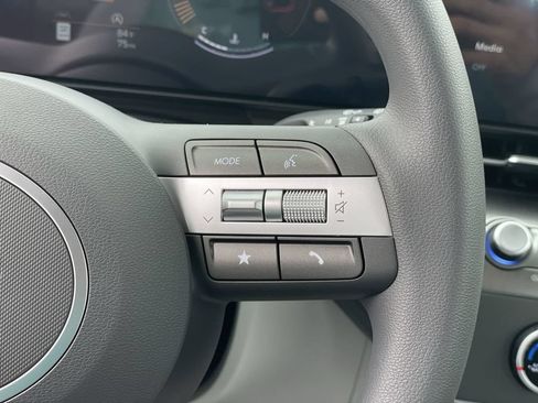 New 2026 Hyundai Kona SE FWD image 25