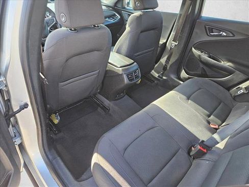 Used 2017 Chevrolet Malibu LT w/ Driver Confidence Package image 11