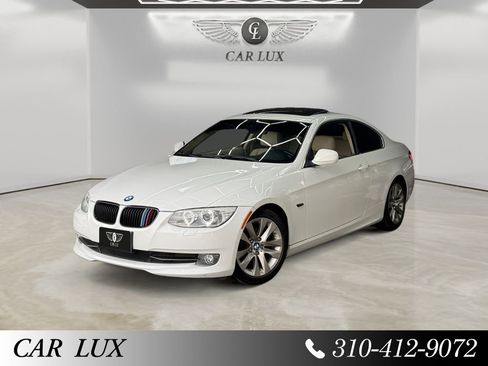 Used 2011 BMW 328i Coupe image 1
