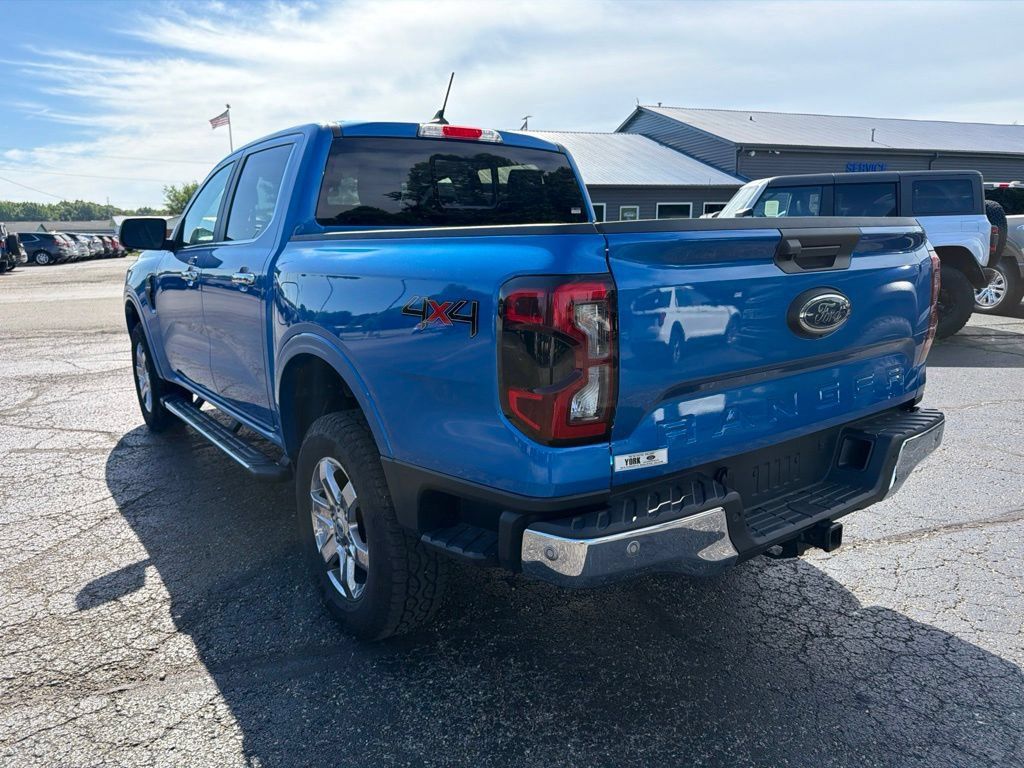 Used 2024 Ford Ranger Lariat w/ Advanced Towing Package AWD/4WD image 5