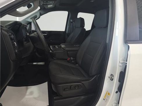 Used 2023 Chevrolet Silverado 1500 Custom image 12
