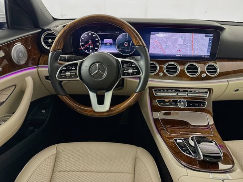 Used 2020 Mercedes-Benz E 350 Sedan image 28