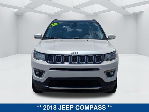 Used 2018 Jeep Compass Limited AWD/4WD image 8