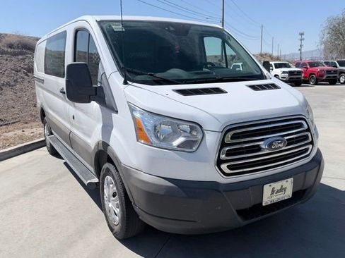 Used 2018 Ford Transit 250 130 Low Roof w/ Exterior Upgrade Package RWD image 3