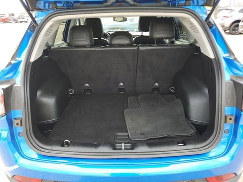Used 2022 Jeep Compass Latitude FWD image 29