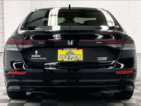 Used 2025 Honda Accord Touring image 5