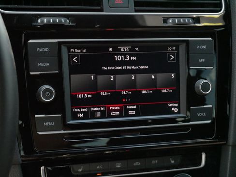 Certified 2020 Volkswagen GTI S FWD image 22