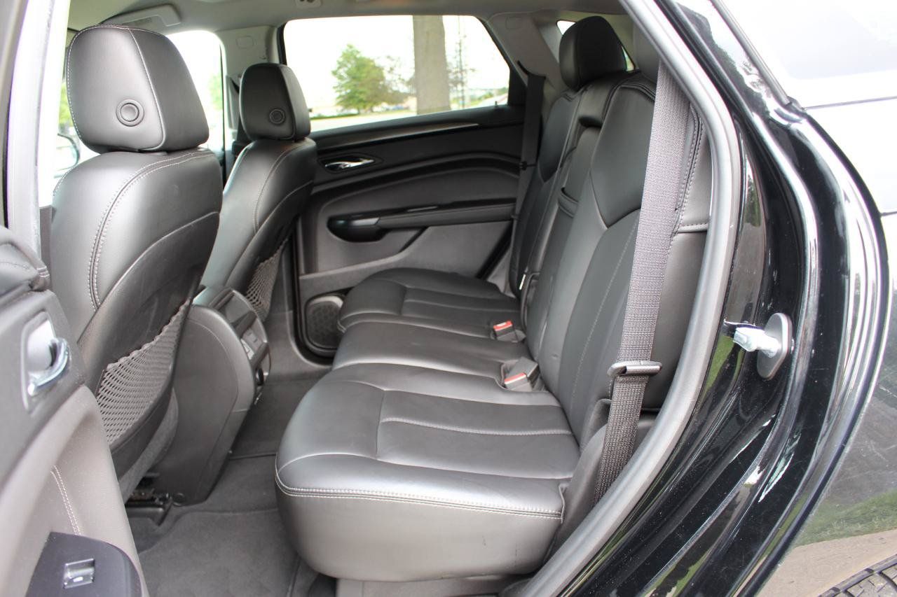 Used 2015 Cadillac SRX FWD image 30