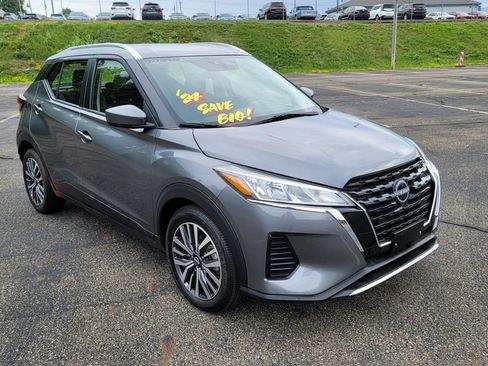 Used 2024 Nissan Kicks SV FWD image 16
