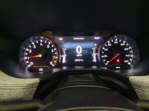 Used 2024 Jeep Compass Latitude image 23