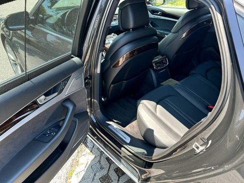 Used 2011 Audi A8 4.2 image 12