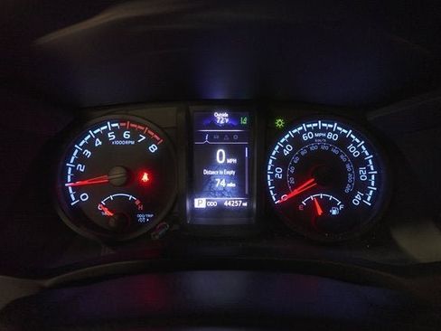 Used 2021 Toyota Tacoma SR image 14