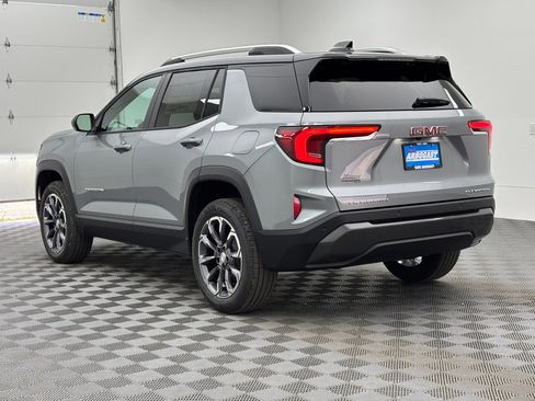 New 2027 GMC Terrain Elevation w/ Elevation Premium Package FWD image 12