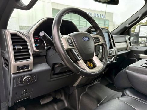 Used 2022 Ford F350 Lariat w/ Camper Package AWD/4WD image 16