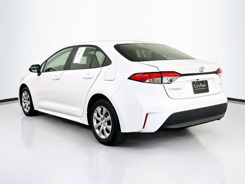 Used 2024 Toyota Corolla LE image 5