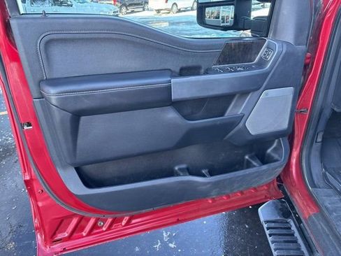 Used 2023 Ford F250 Lariat w/ Sport Appearance Package image 23