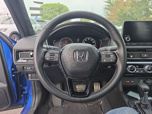 Used 2023 Honda Civic Sport image 13