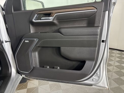 Used 2022 Chevrolet Silverado 1500 RST w/ Convenience Package II image 27