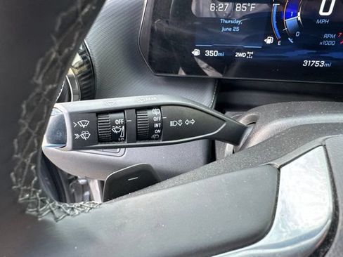 Used 2025 Chevrolet Equinox LT AWD/4WD image 26