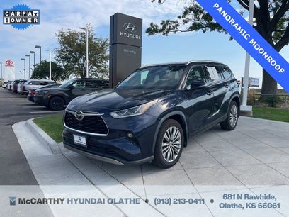 Used 2022 Toyota Highlander Platinum