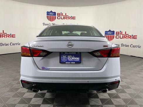 Used 2024 Nissan Altima 2.5 SR FWD image 4