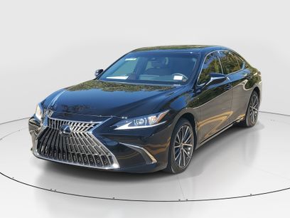 Used 2024 Lexus ES 350 w/ Premium Package