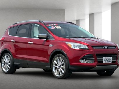 Used 2016 Ford Escape SE w/ SE Chrome Package
