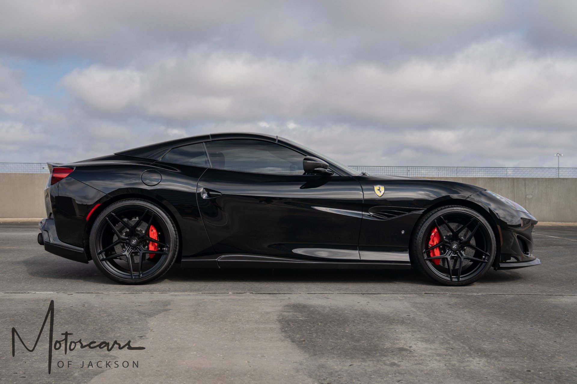 Used 2019 Ferrari Portofino RWD image 7