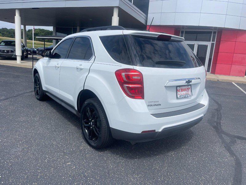 Used 2017 Chevrolet Equinox LT w/ Sport Edition FWD image 4