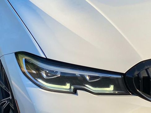 Used 2020 BMW 330i xDrive Sedan w/ Convenience Package AWD/4WD image 4