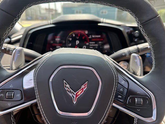 Used 2023 Chevrolet Corvette Stingray Premium Cpe w/ Z51 Performance Package RWD image 19
