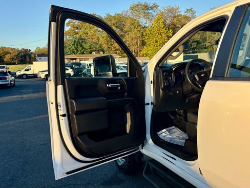 Used 2020 Chevrolet Silverado 3500 W/T w/ WT Fleet Convenience Package image 13