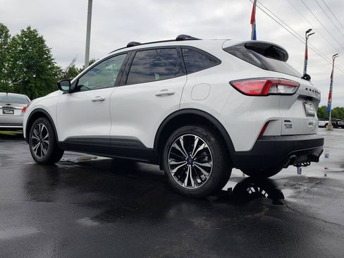 Used 2022 Ford Escape SEL w/ SEL Stealth AWD Package image 8