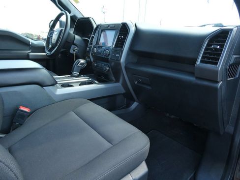 Used 2019 Ford F150 XLT w/ Equipment Group 302A Luxury AWD/4WD image 15