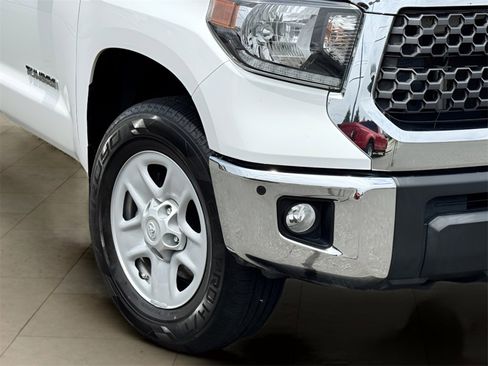 Used 2021 Toyota Tundra SR5 w/ Convenience Package image 44