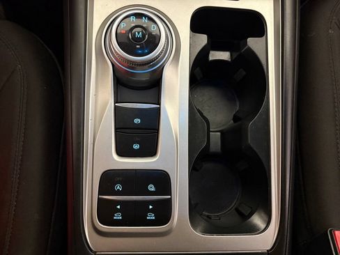 Used 2020 Ford Explorer XLT RWD image 31