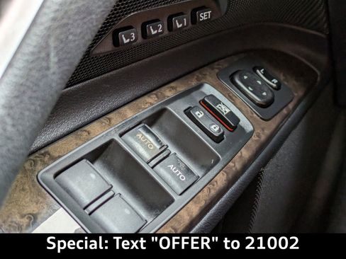 Used 2015 Lexus IS 250C w/ Luxury Package image 23