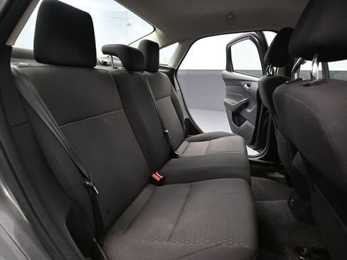 Used 2012 Ford Focus SEL FWD image 36