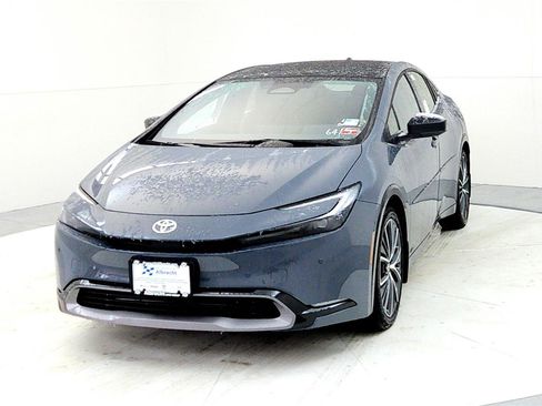 New 2026 Toyota Prius Limited image 2