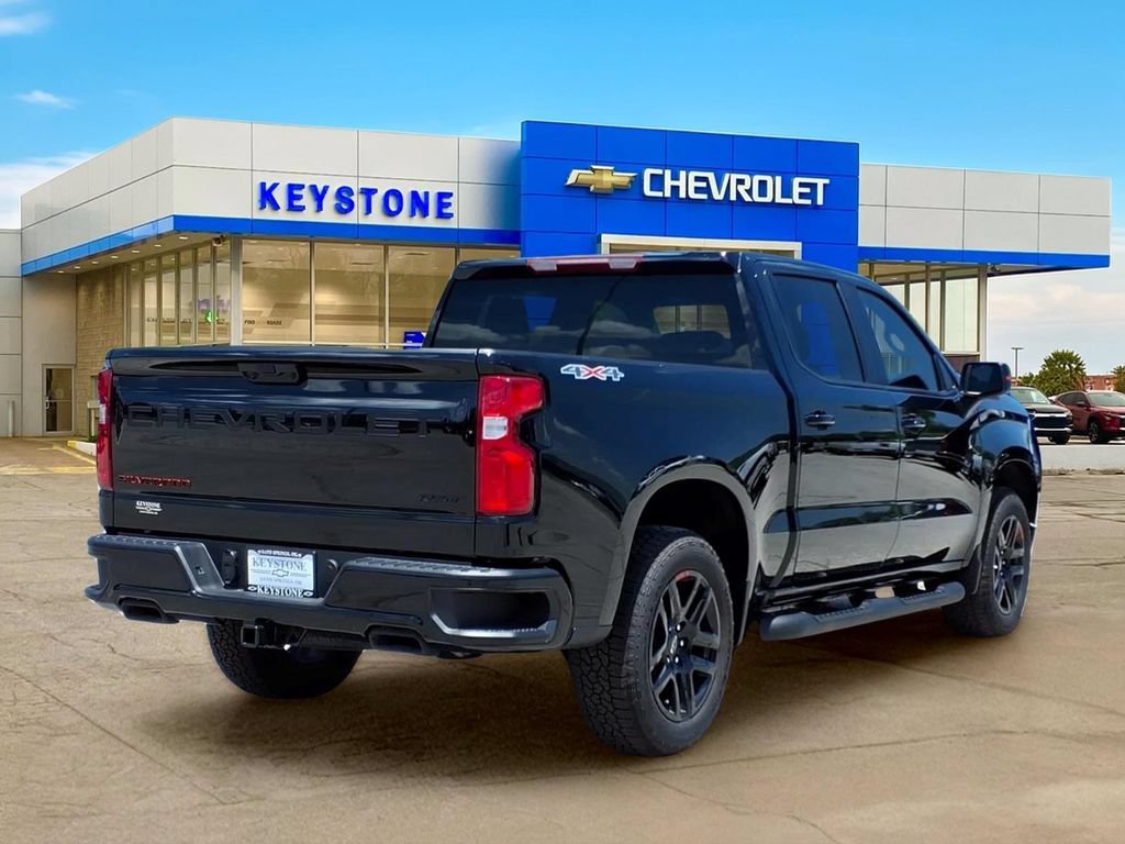 New 2026 Chevrolet Silverado 1500 RST w/ Redline Edition AWD/4WD image 4